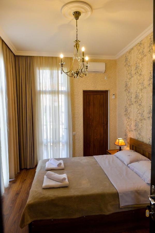 Gold Guest House クタイシ エクステリア 写真